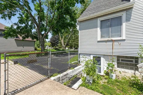 115 60TH Street Downers Grove IL 60516