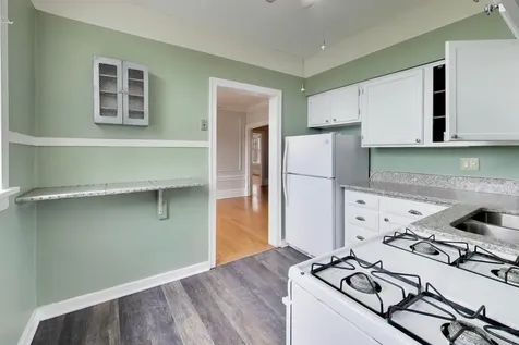 214 North Oak Park Avenue Oak Park IL 60302