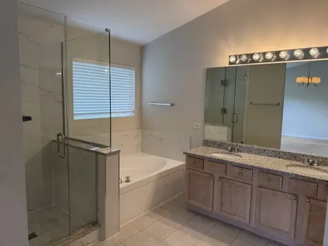 535 Horizon Drive Bartlett IL 60103
