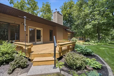 2 Stetson Drive Bloomington IL 61701