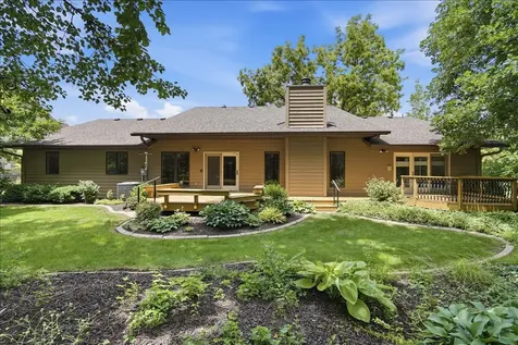 2 Stetson Drive Bloomington IL 61701