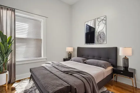 6613 South Langley Avenue Chicago IL 60637