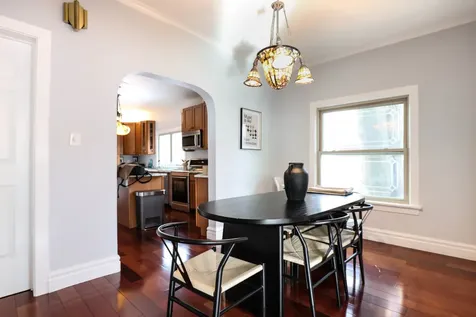 812 Augusta Street Oak Park IL 60302