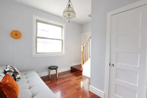812 Augusta Street Oak Park IL 60302