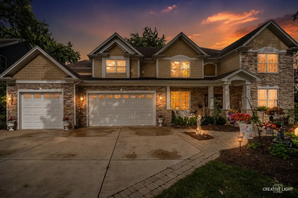 706 Wehrli Drive Naperville IL 60540