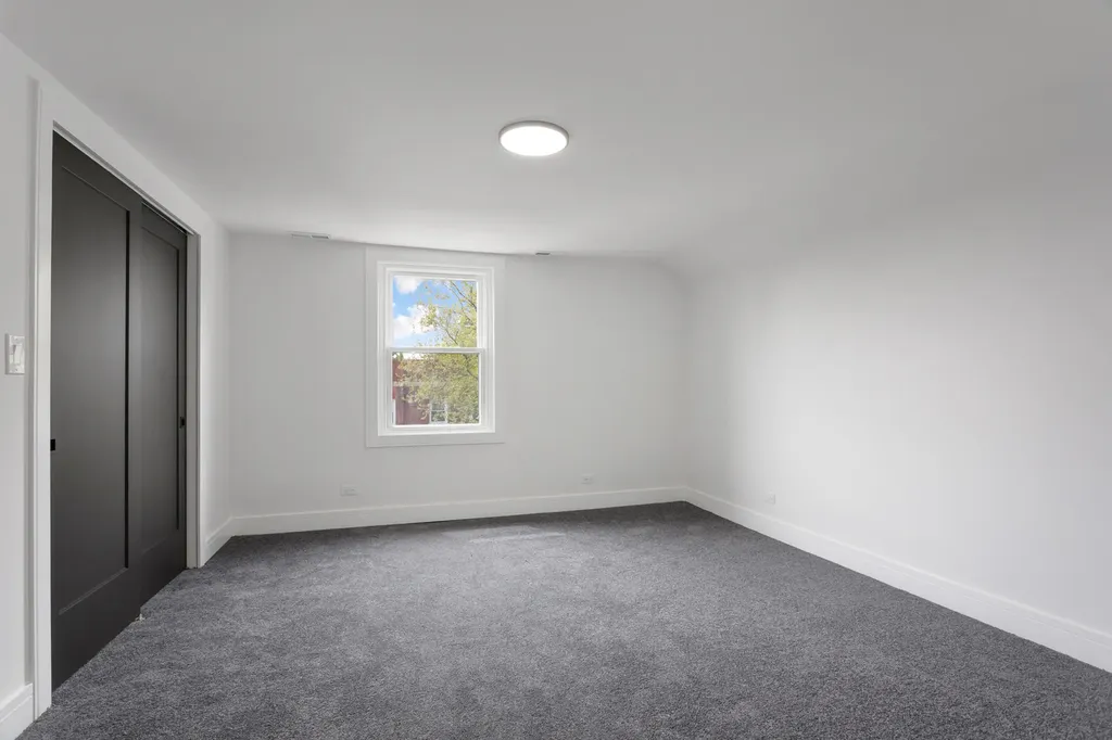 2456 West Huron Street Chicago IL 60612