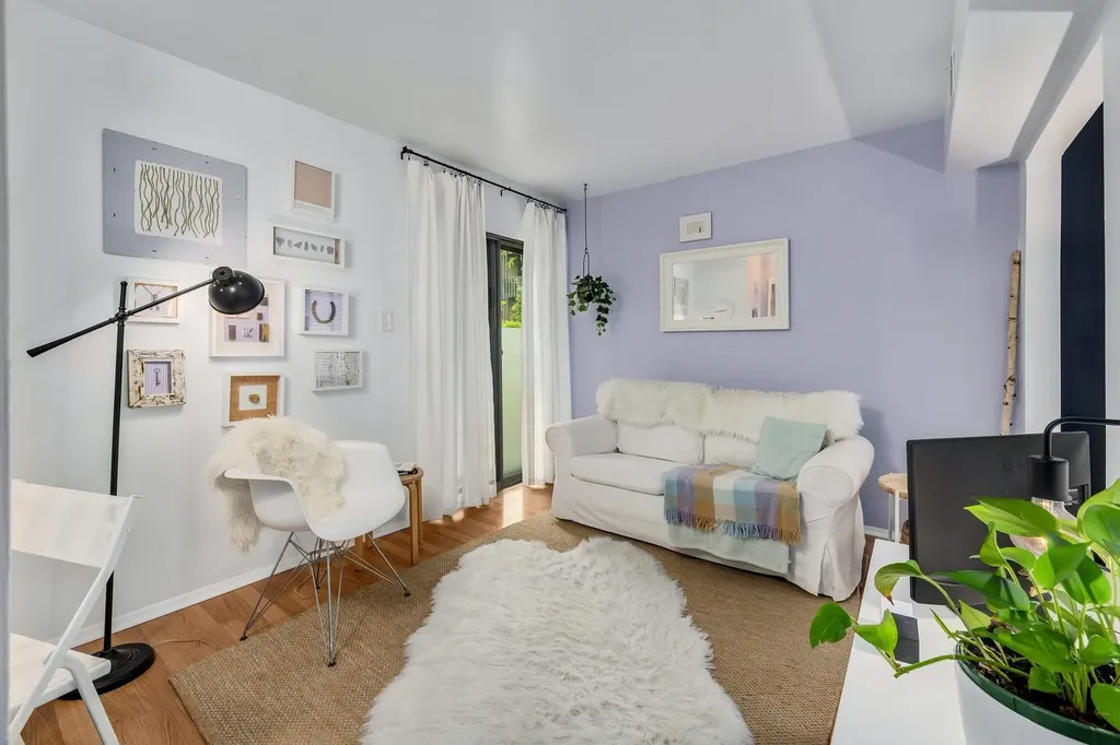 6109 Knoll Wood Road Willowbrook IL 60527