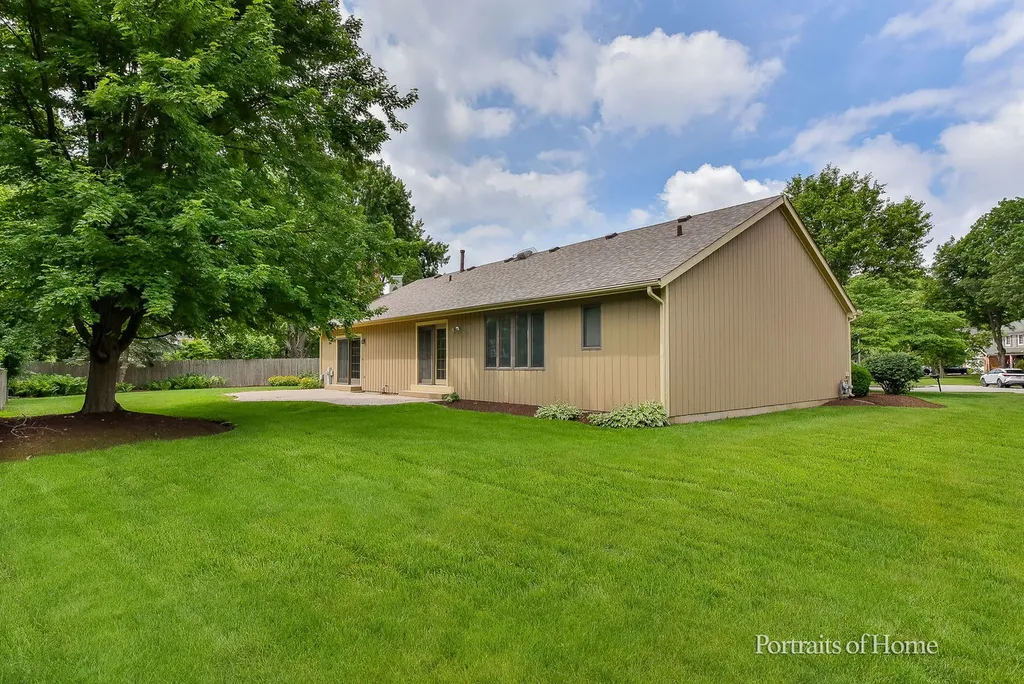 674 Honeysuckle Drive Naperville IL 60540