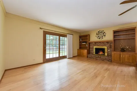 674 Honeysuckle Drive Naperville IL 60540