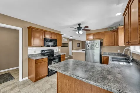 2436 Grey Fox Trail Bloomington IL 61705