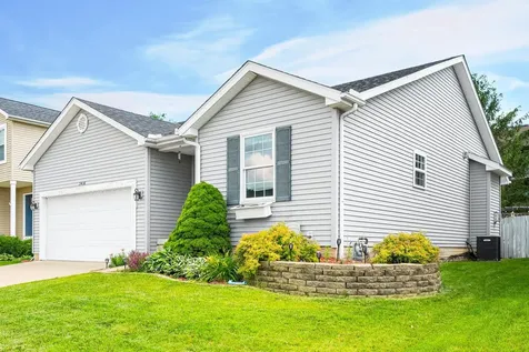 2436 Grey Fox Trail Bloomington IL 61705