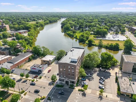 628 Columbus Street Ottawa IL 61350