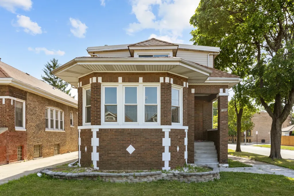 7759 South Wabash Avenue Chicago IL 60619