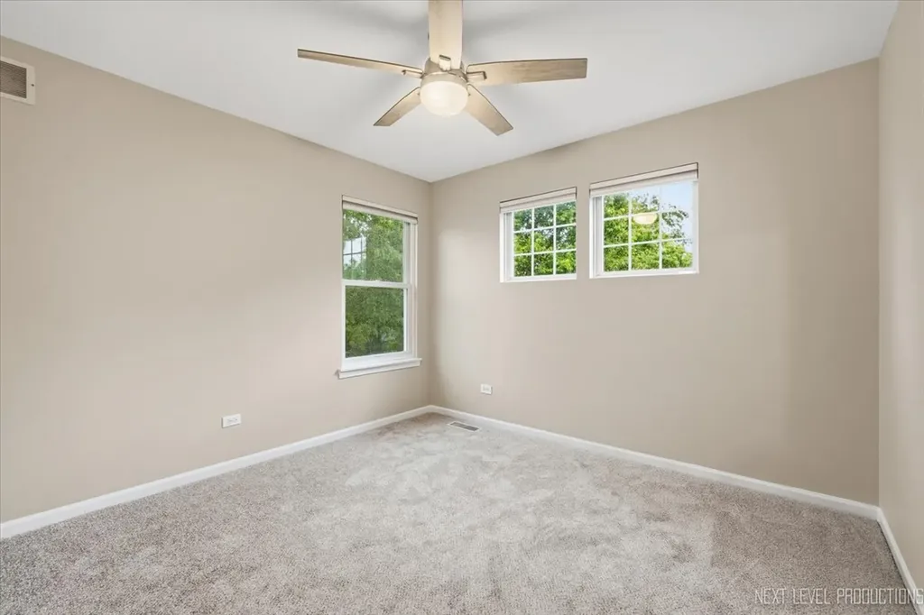 2712 Stockton Road Naperville IL 60564