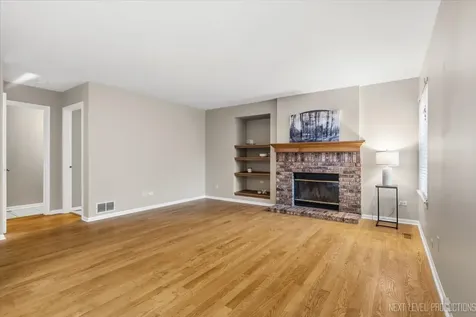 2712 Stockton Road Naperville IL 60564