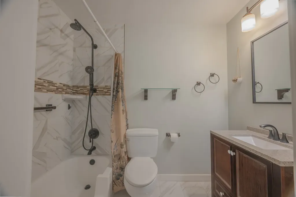 0N021 Windermere Road Winfield IL 60190