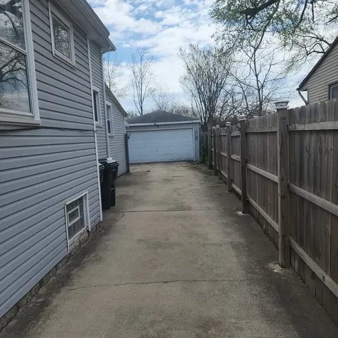 14951 Riverside Drive South Holland IL 60473