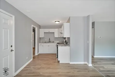 1947 Beacon Boulevard Chicago Heights IL 60411