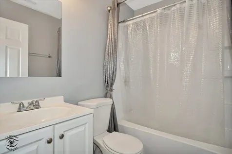 1947 Beacon Boulevard Chicago Heights IL 60411