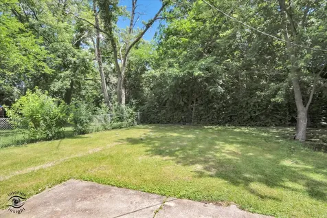 1947 Beacon Boulevard Chicago Heights IL 60411