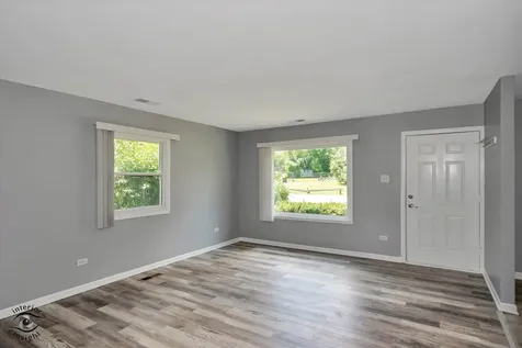 1947 Beacon Boulevard Chicago Heights IL 60411