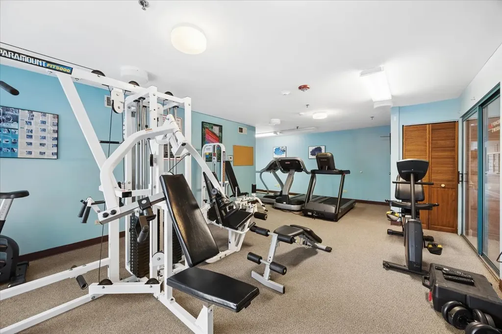 3265 Kirchoff Road Rolling Meadows IL 60008