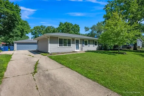 1820 Forrest Boulevard St. Charles IL 60174