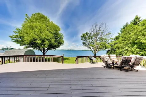 37292 North Stanton Point Road Ingleside IL 60041