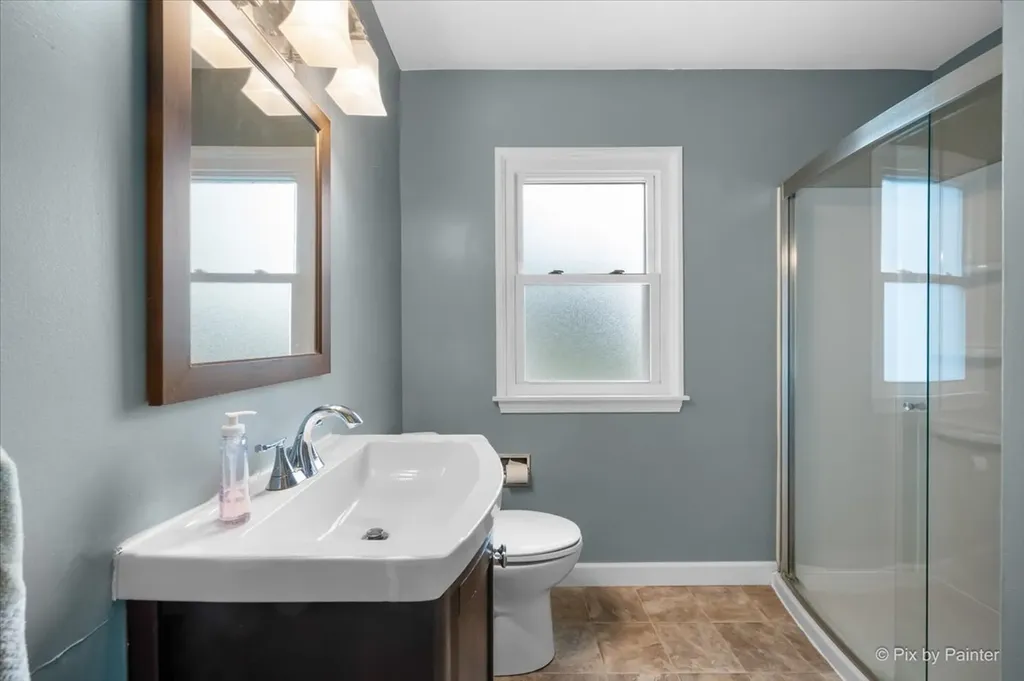 157 South Rosedale Avenue Aurora IL 60506