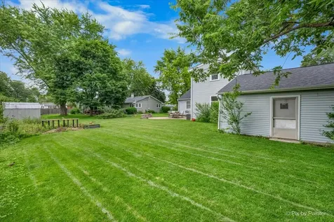 157 South Rosedale Avenue Aurora IL 60506