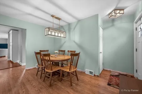 157 South Rosedale Avenue Aurora IL 60506