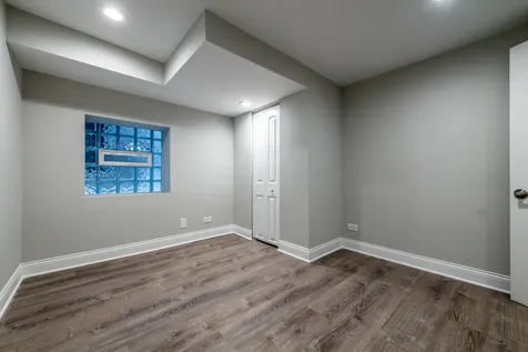 2249 West Taylor Street Chicago IL 60612