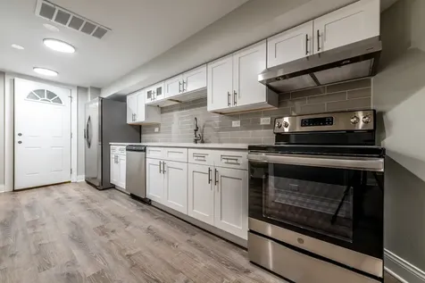 2249 West Taylor Street Chicago IL 60612