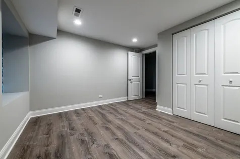 2249 West Taylor Street Chicago IL 60612