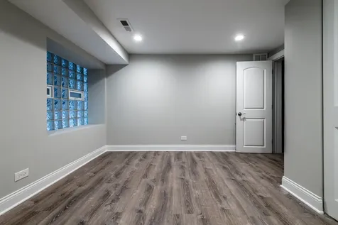 2249 West Taylor Street Chicago IL 60612