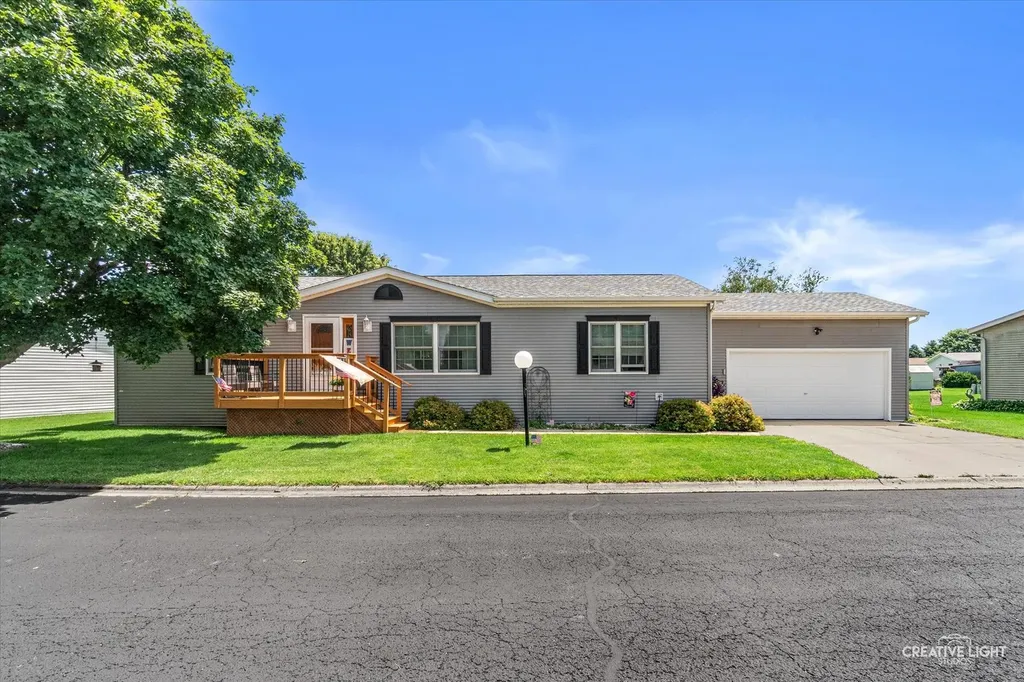 605 Bluebird Circle Sandwich IL 60548
