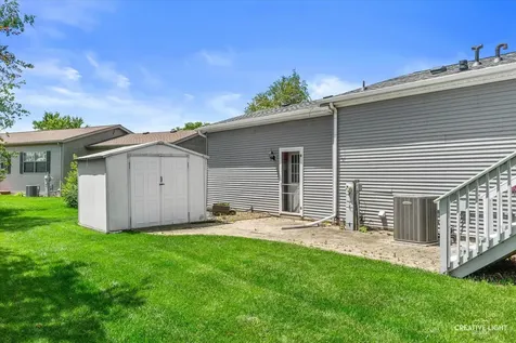 605 Bluebird Circle Sandwich IL 60548