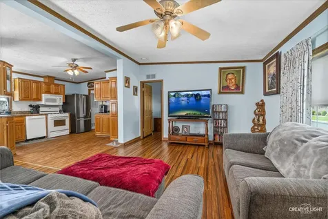 605 Bluebird Circle Sandwich IL 60548