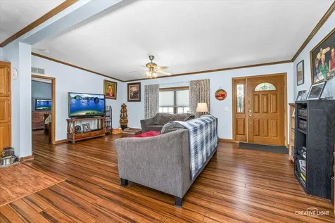 605 Bluebird Circle Sandwich IL 60548