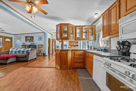 605 Bluebird Circle Sandwich IL 60548