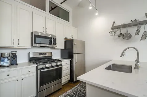 1224 West Van Buren Street Chicago IL 60607