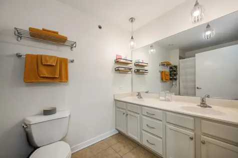 1224 West Van Buren Street Chicago IL 60607