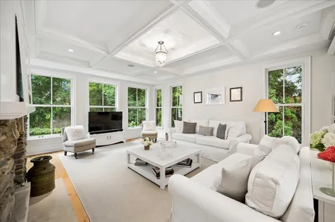 785 Mount Pleasant Street Winnetka IL 60093