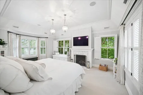 785 Mount Pleasant Street Winnetka IL 60093