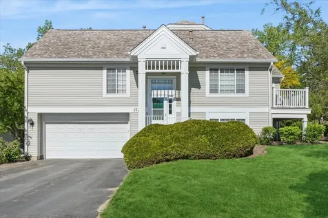1720 Sienna Court Wheeling IL 60090