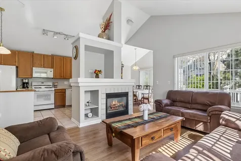 1720 Sienna Court Wheeling IL 60090