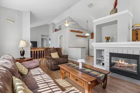 1720 Sienna Court Wheeling IL 60090