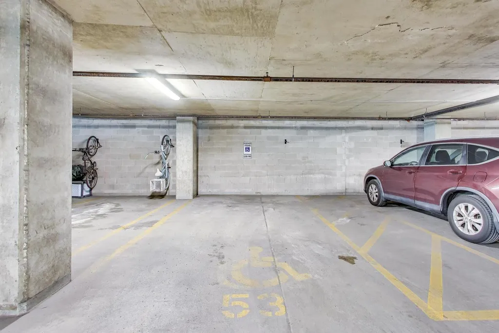 1600 South Indiana Avenue Chicago IL 60616