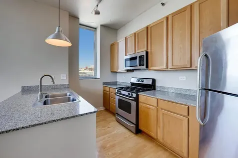 1600 South Indiana Avenue Chicago IL 60616