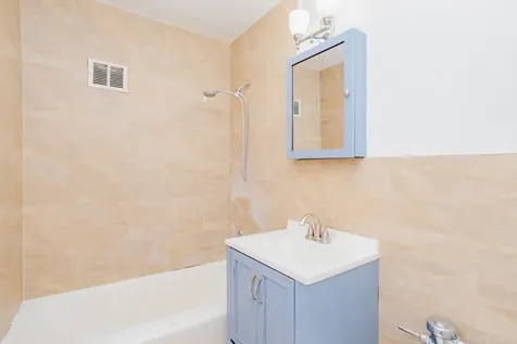 4980 North Marine Drive Chicago IL 60640
